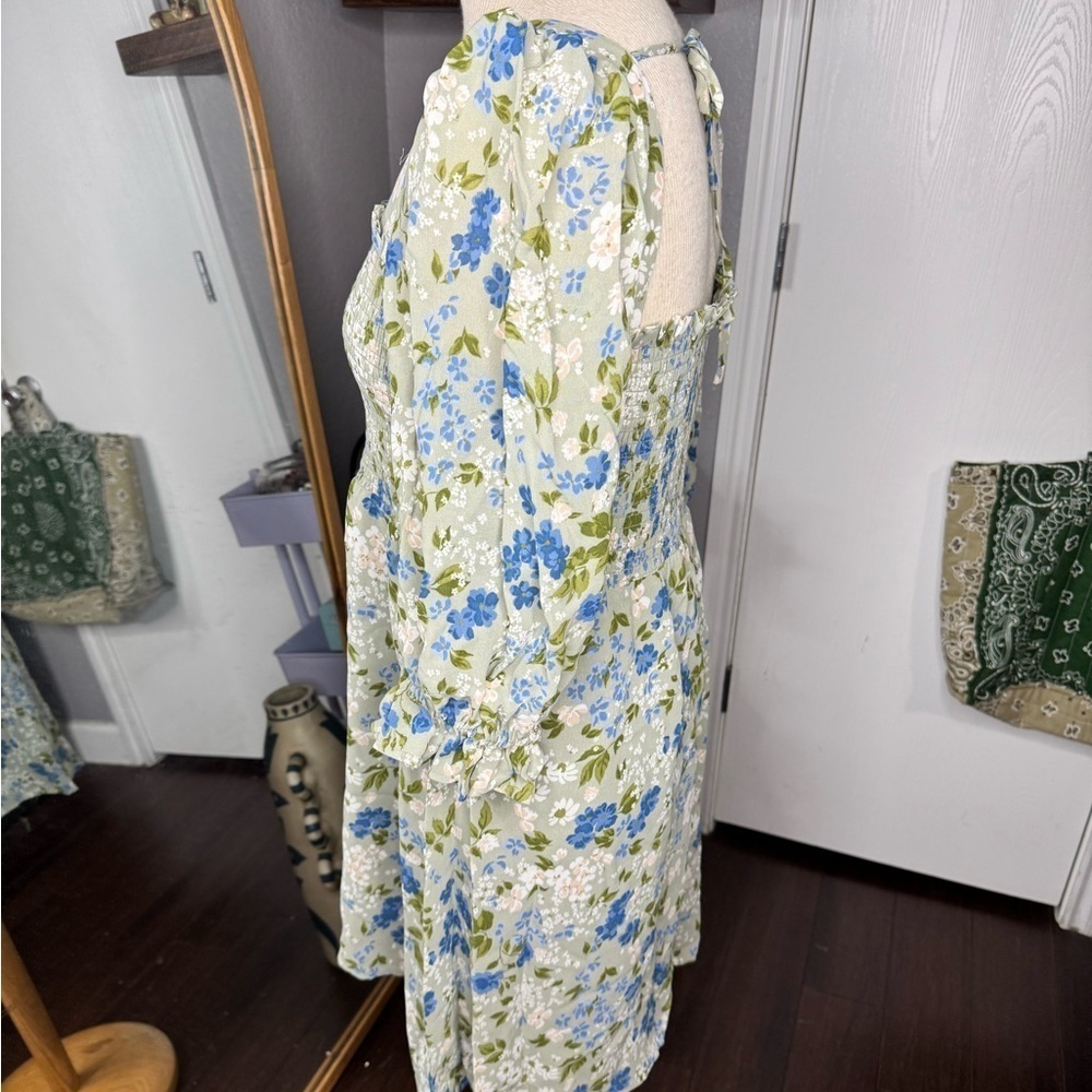 Reformation‎ Floral Blue and Green Women's Dress - Picture 4 of 5
